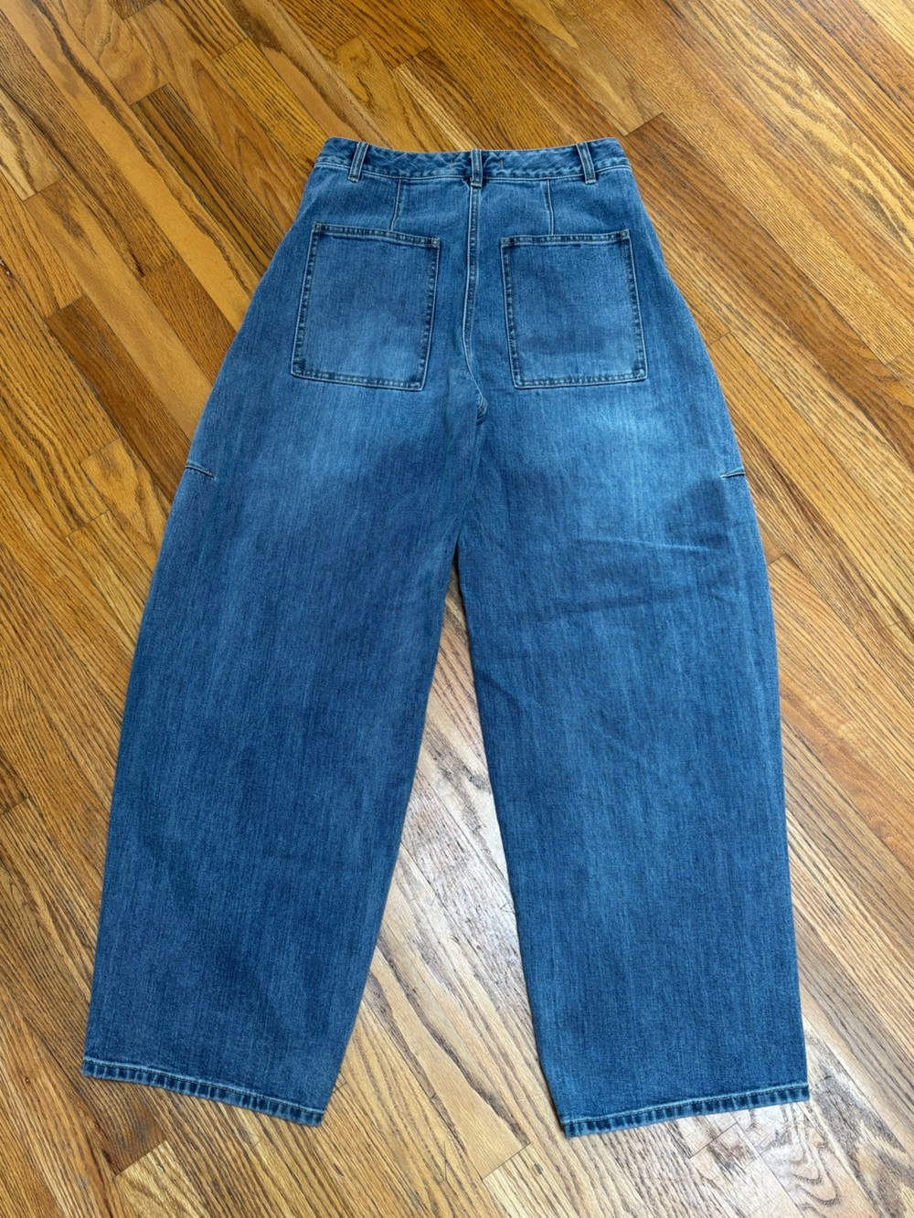 Tibi Denim Sid Jeans regular length size 26 barely worn - Picture 3 of 9